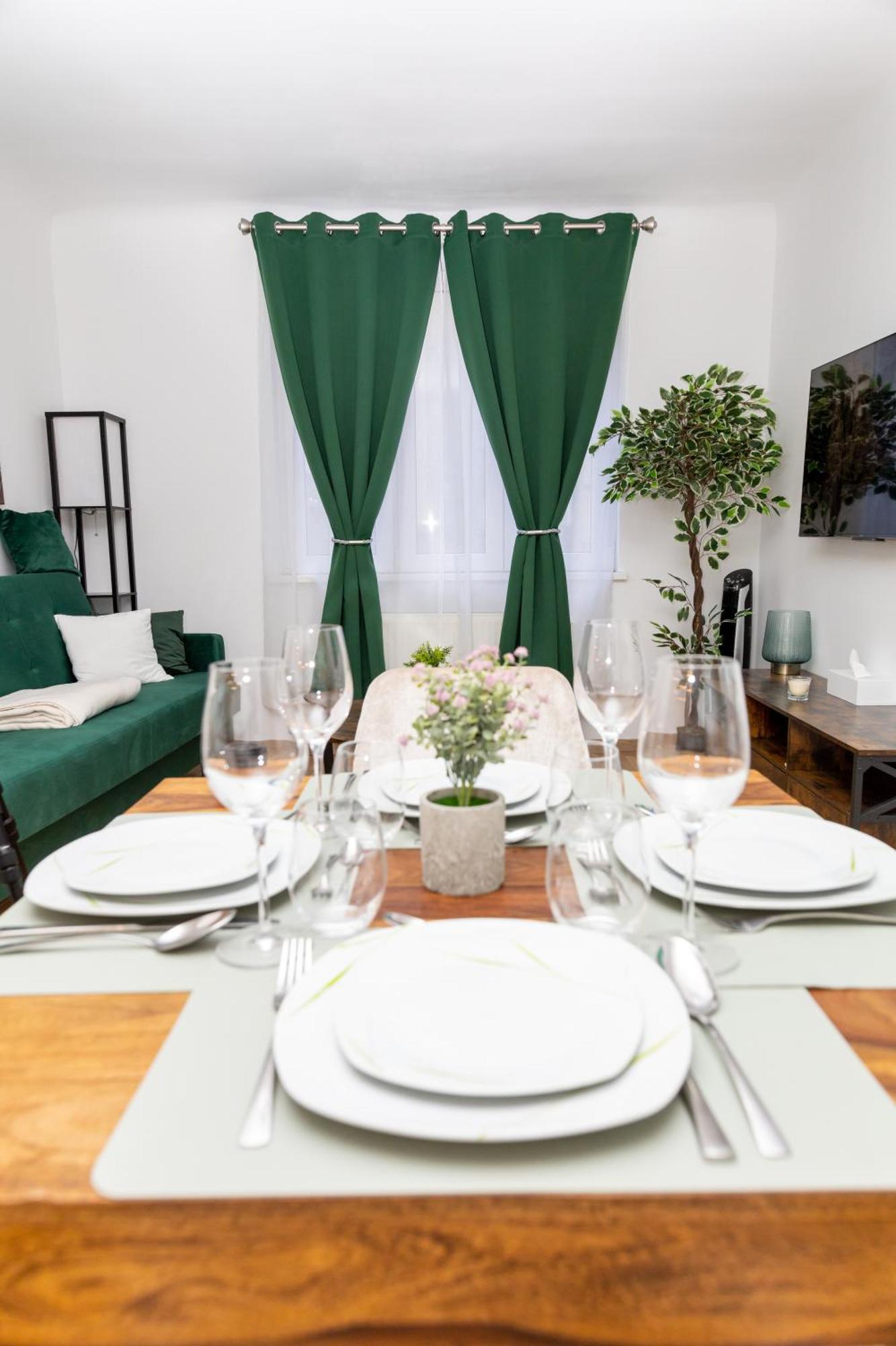 City Apartment Top Location, Quiet And Cozy Ideal To Relax Or Work Wenen Buitenkant foto