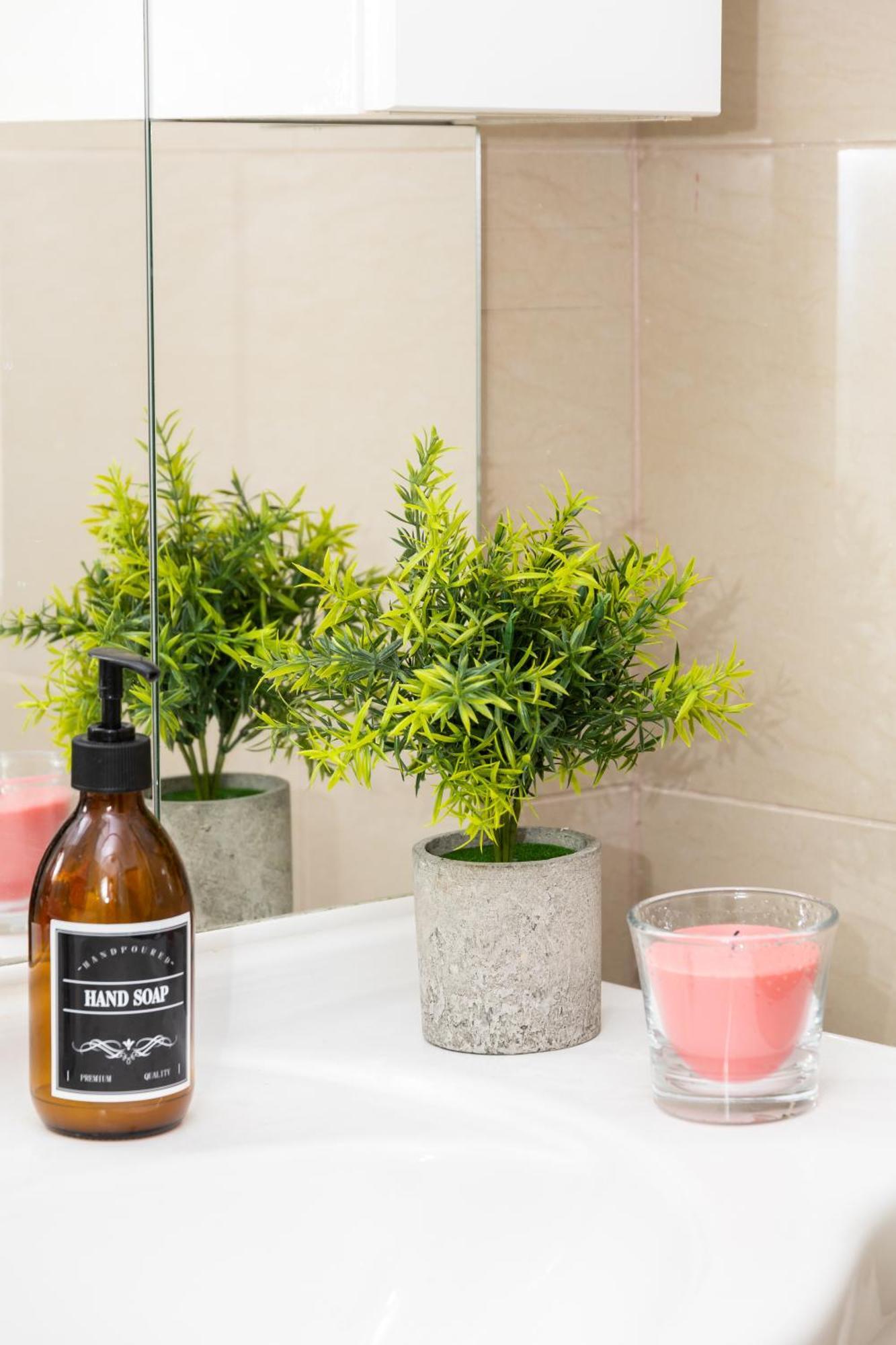 City Apartment Top Location, Quiet And Cozy Ideal To Relax Or Work Wenen Buitenkant foto