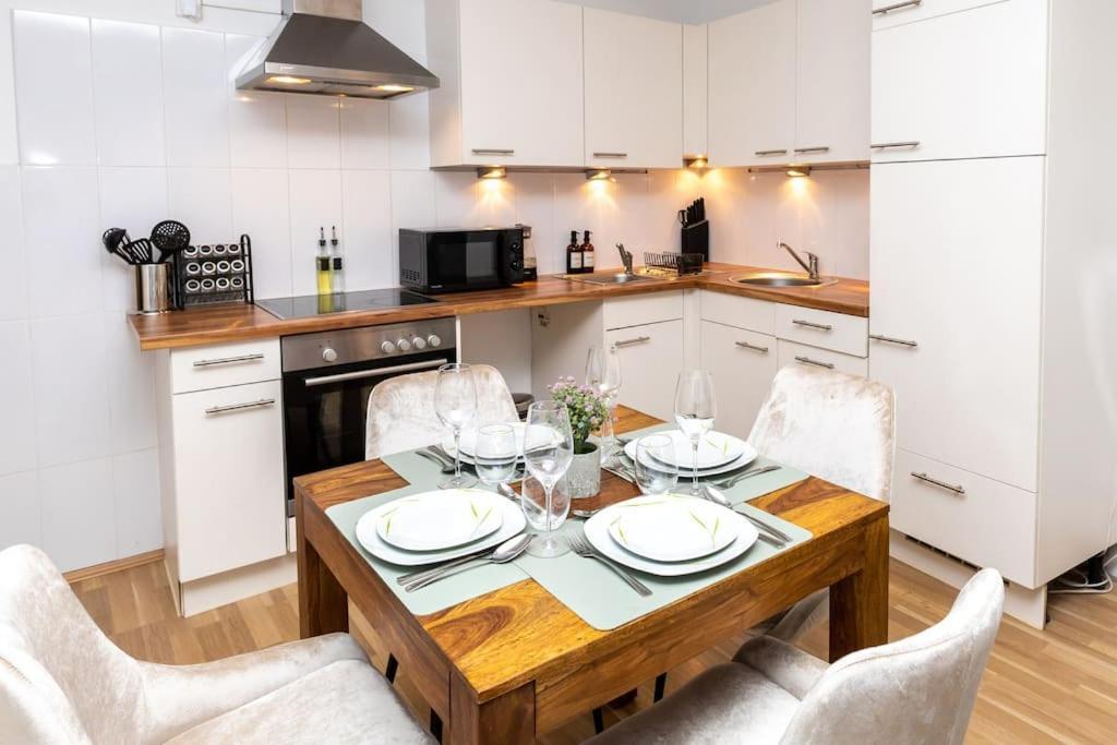 City Apartment Top Location, Quiet And Cozy Ideal To Relax Or Work Wenen Buitenkant foto